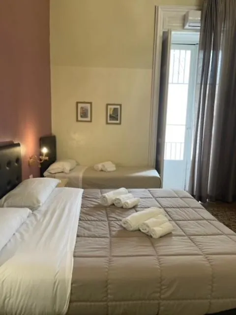 ***  Umberto House Catania Hotel Italy