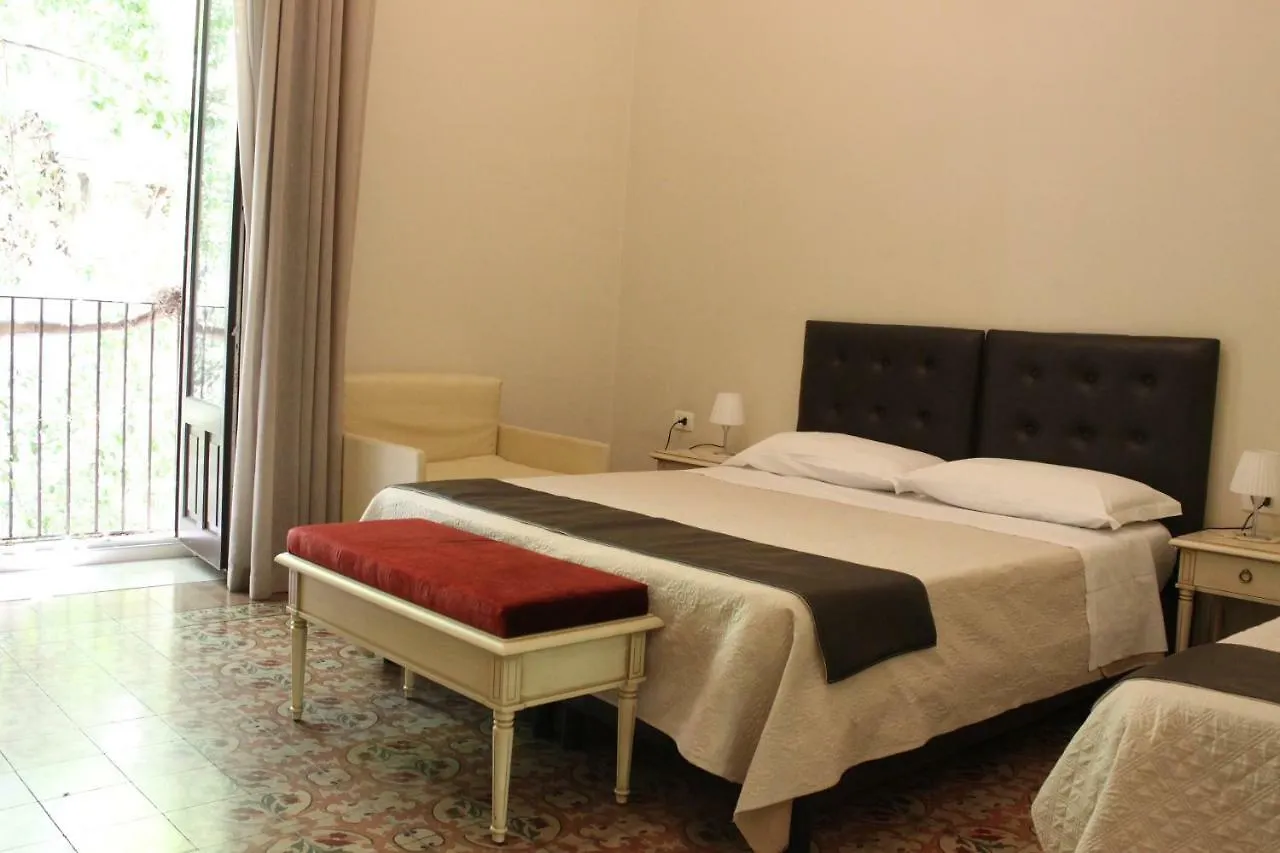 Umberto House Catania Hotel